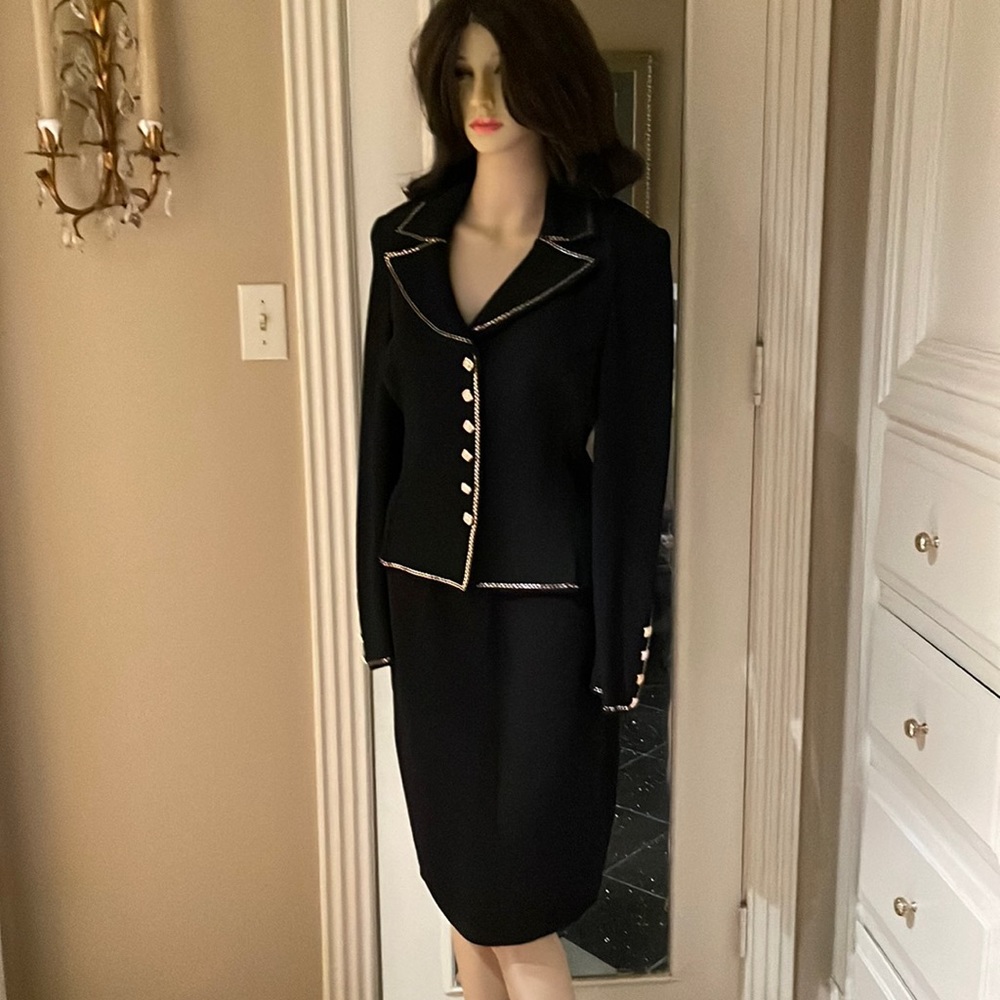 Elegant vintage St John Evening jacket and skirt